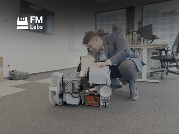 FM Labs logotyp